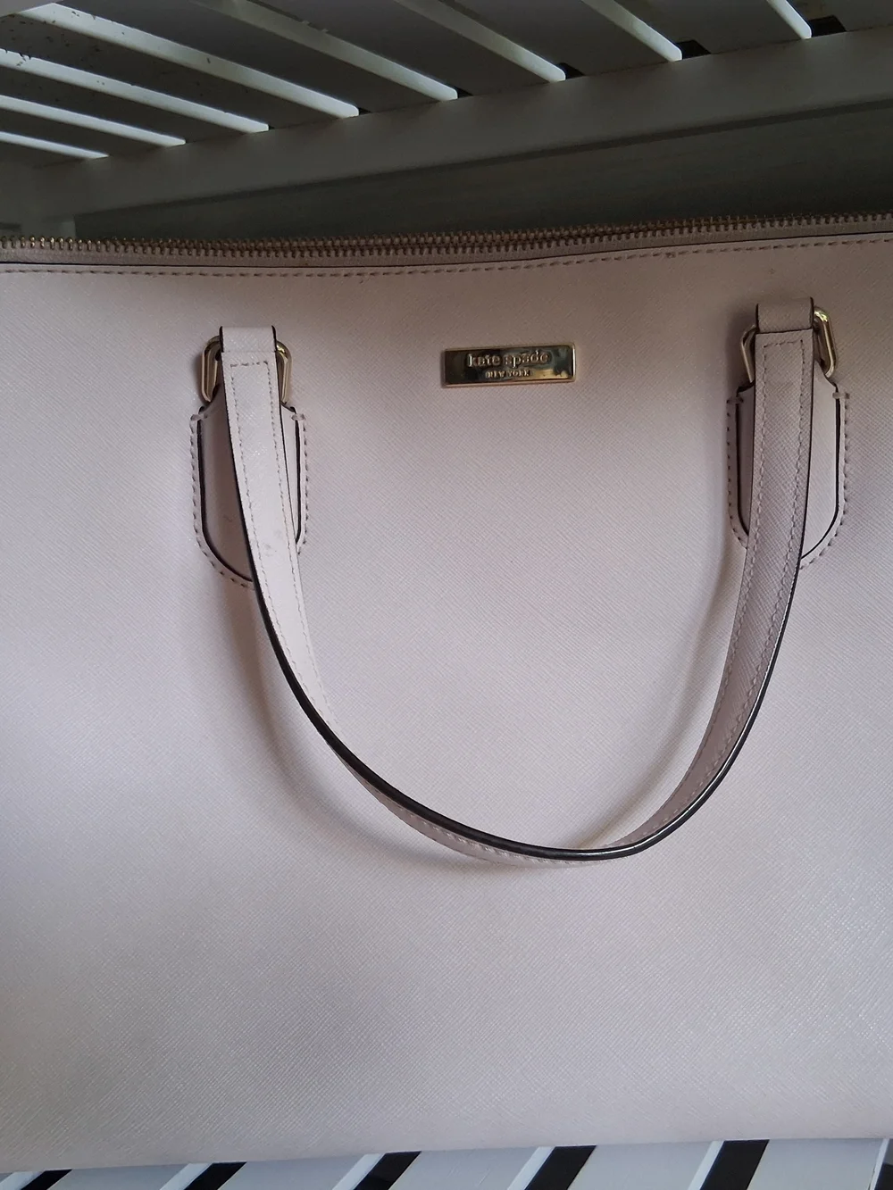 Kate Spade New York Blush Pink Saffiano Leather Tote Bag – Designer Handbag - Picture 1 of 14